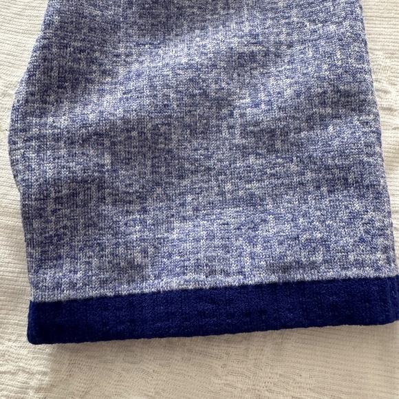 Athleta long sleeve workout Tee - Picture 3 of 5